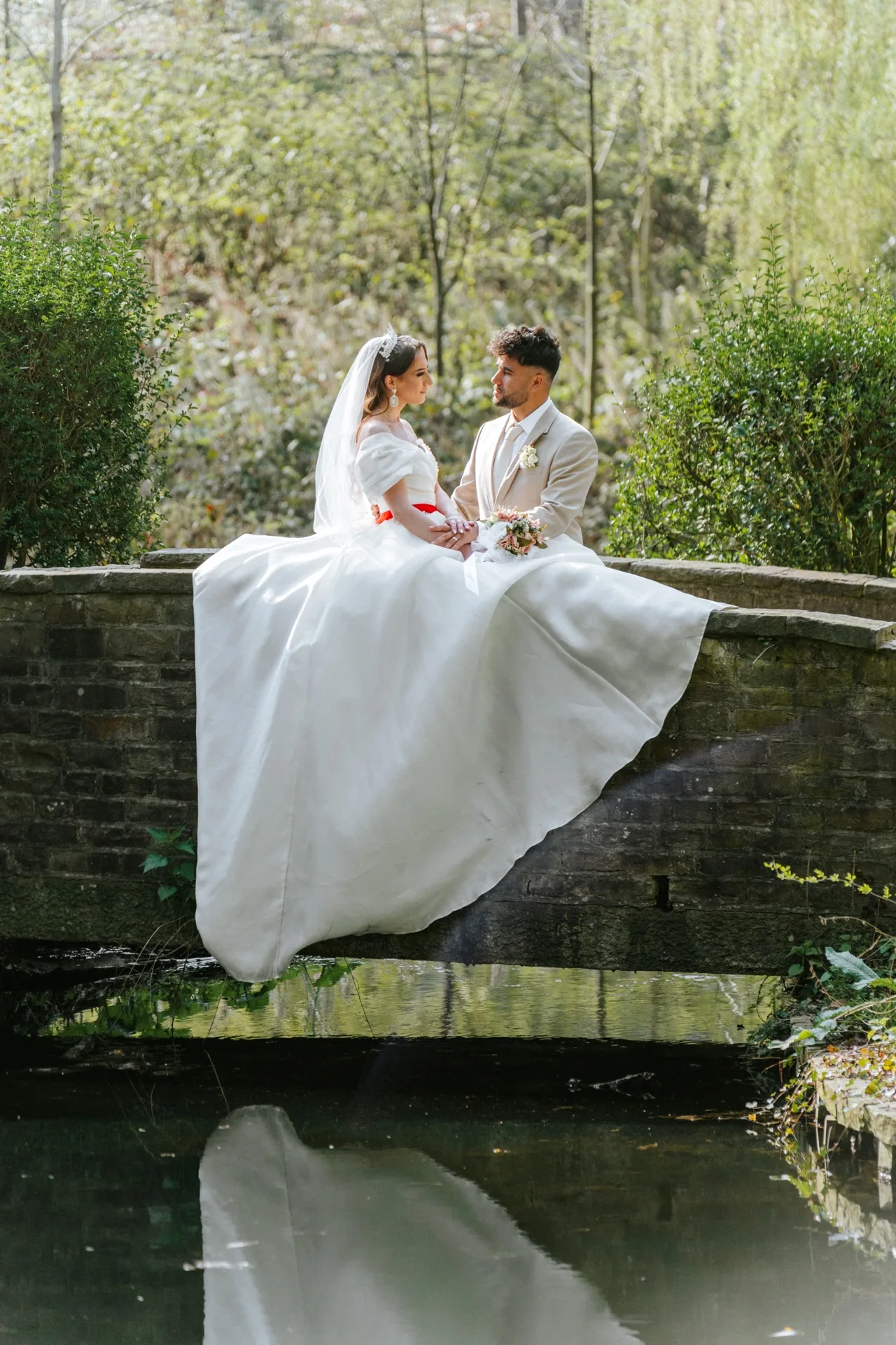 Robe de mariée et préparatifs — photographe mariage Belgique